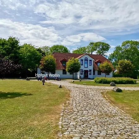 Hofgut Wollin * Putgarten